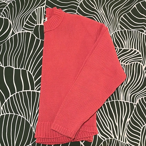 Sweater - Picture 4 of 4